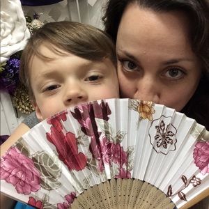 Meet your Posher, Whitney